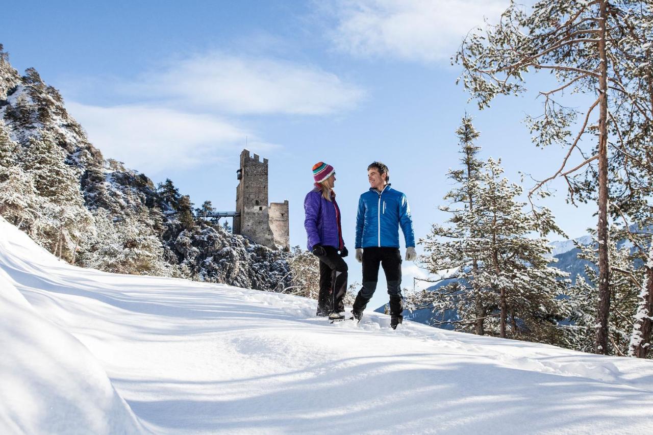 ホテルSchwarzer Adler ランデック エクステリア 写真